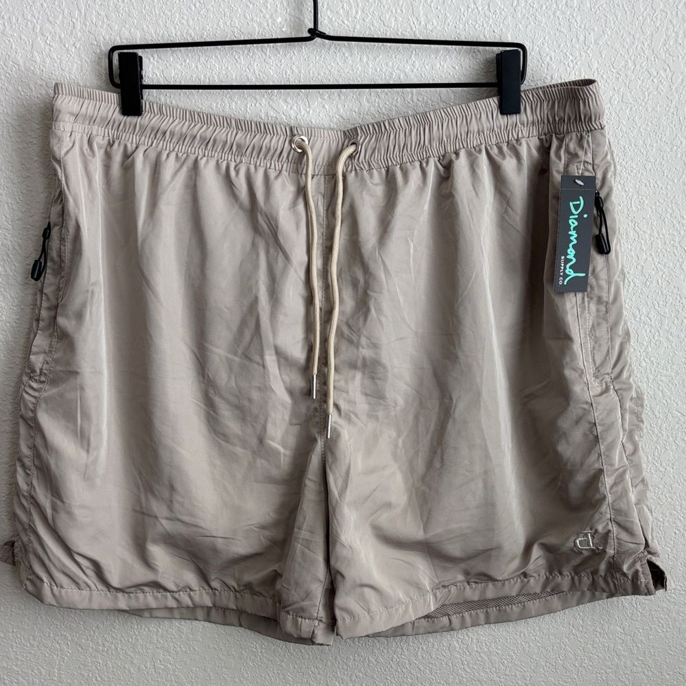 DIAMOND NWT Beige/Cream Swim Trunks size 3x